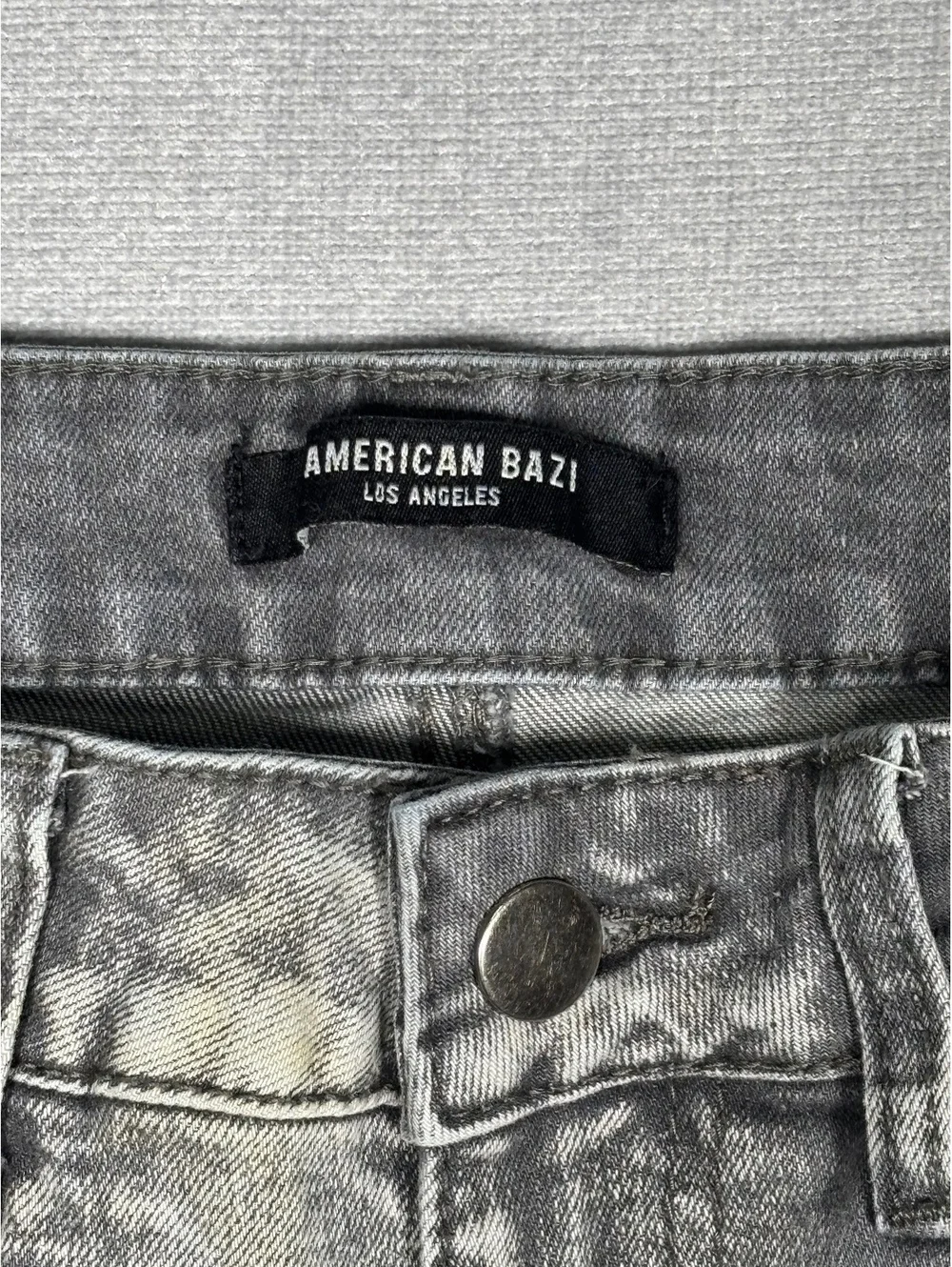 American Bazi Los Angeles Stacked Gray Acid Wash Distressed Cargo Jeans Size M